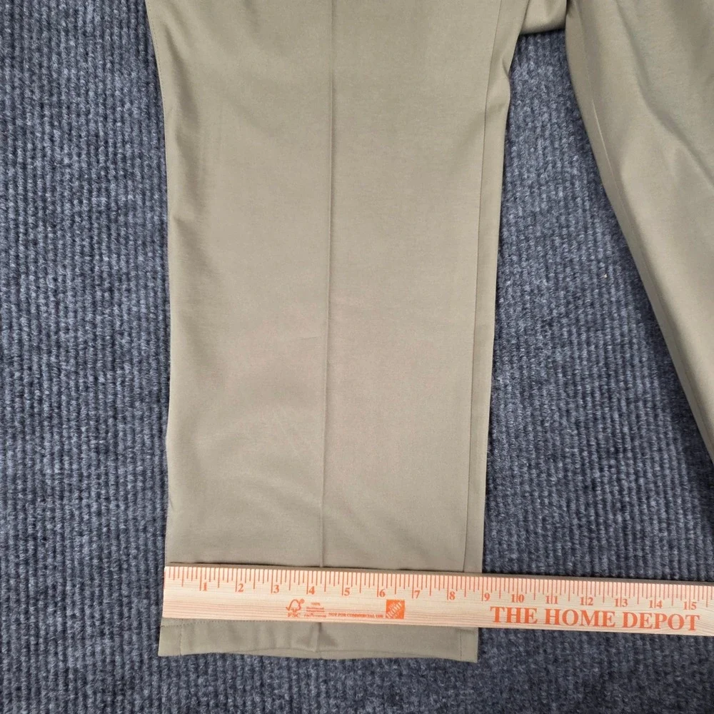 Nike Dri Fit Mens Golf Pants Tan Khaki Size 40x30‎ Straight Leg Flat Front